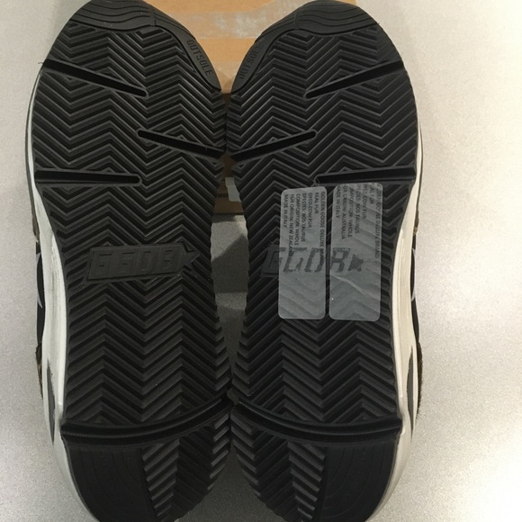 Golden Goose Running Sole Sneaker Leopard 39 NIB - Picture 6 of 8